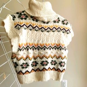 Zara cute flower high-neck Sweater